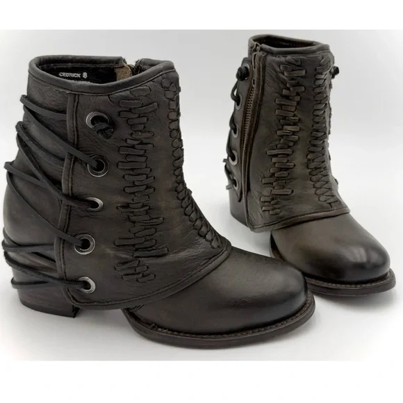 Freebird Cedrick | Black | Sz 8 - Women’s Leather Booties EUC - Picture 1 of 11